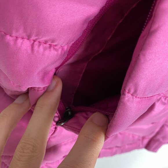 The North Face 550 Goose Down Puffer Vest Iridescent Pink Quilted Womens Small - Picture 4 of 9
